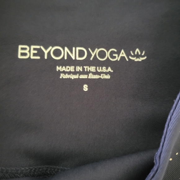 Beyond Yoga Blue and Gold Yoga Leggings Size Small - Picture 4 of 8